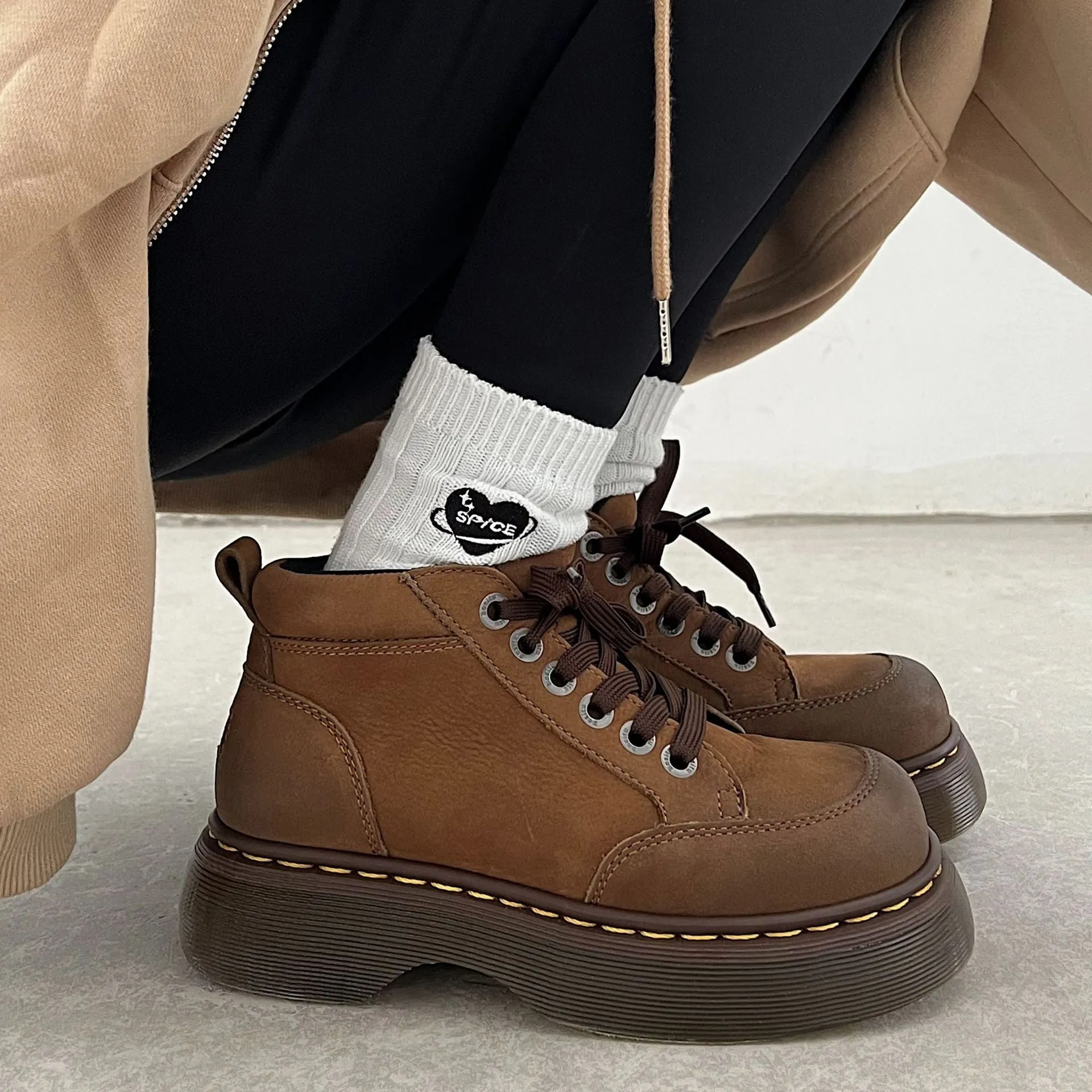Amozae-Back To School Gifts Dr Martens Vintage Timeless Boots