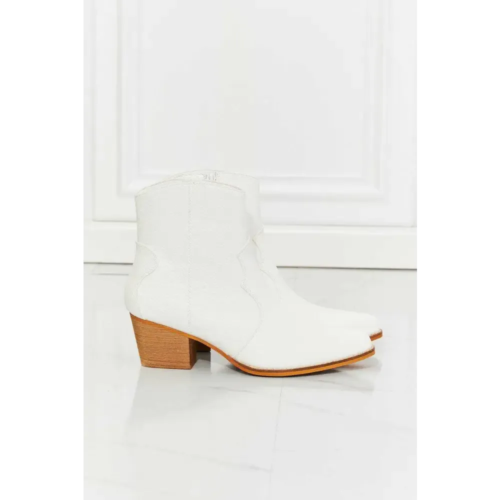 MMShoes Watertower Town Ankle Boots for Timeless Luxury Fashion