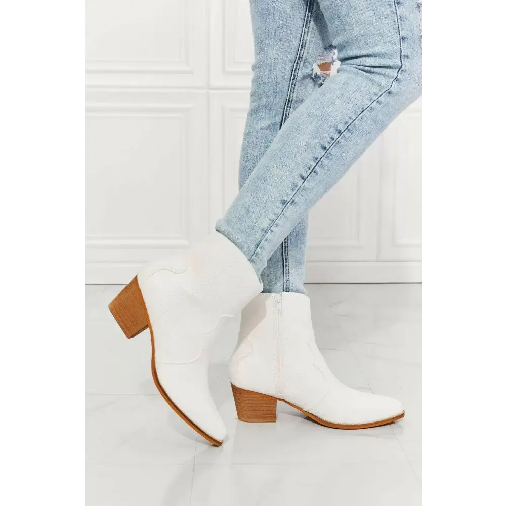 MMShoes Watertower Town Ankle Boots for Timeless Luxury Fashion